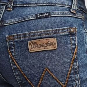 Wrangler book cut size 11. New